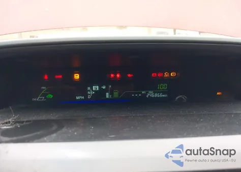 2014 Toyota Prius V Five z USA, uszkodzony, nr VIN JTDZN3EU8E3320808